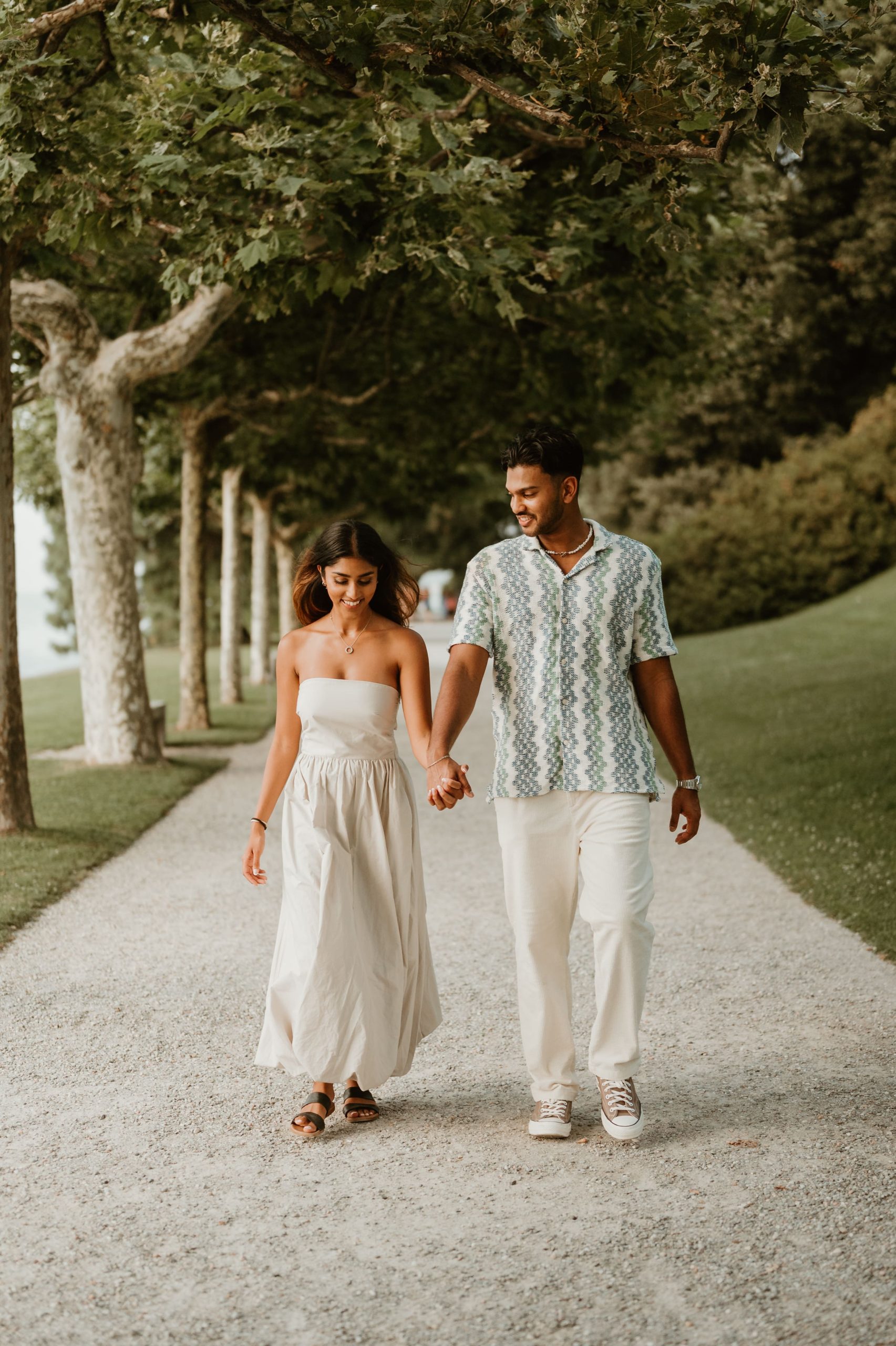 Lake como engagement photoshoot