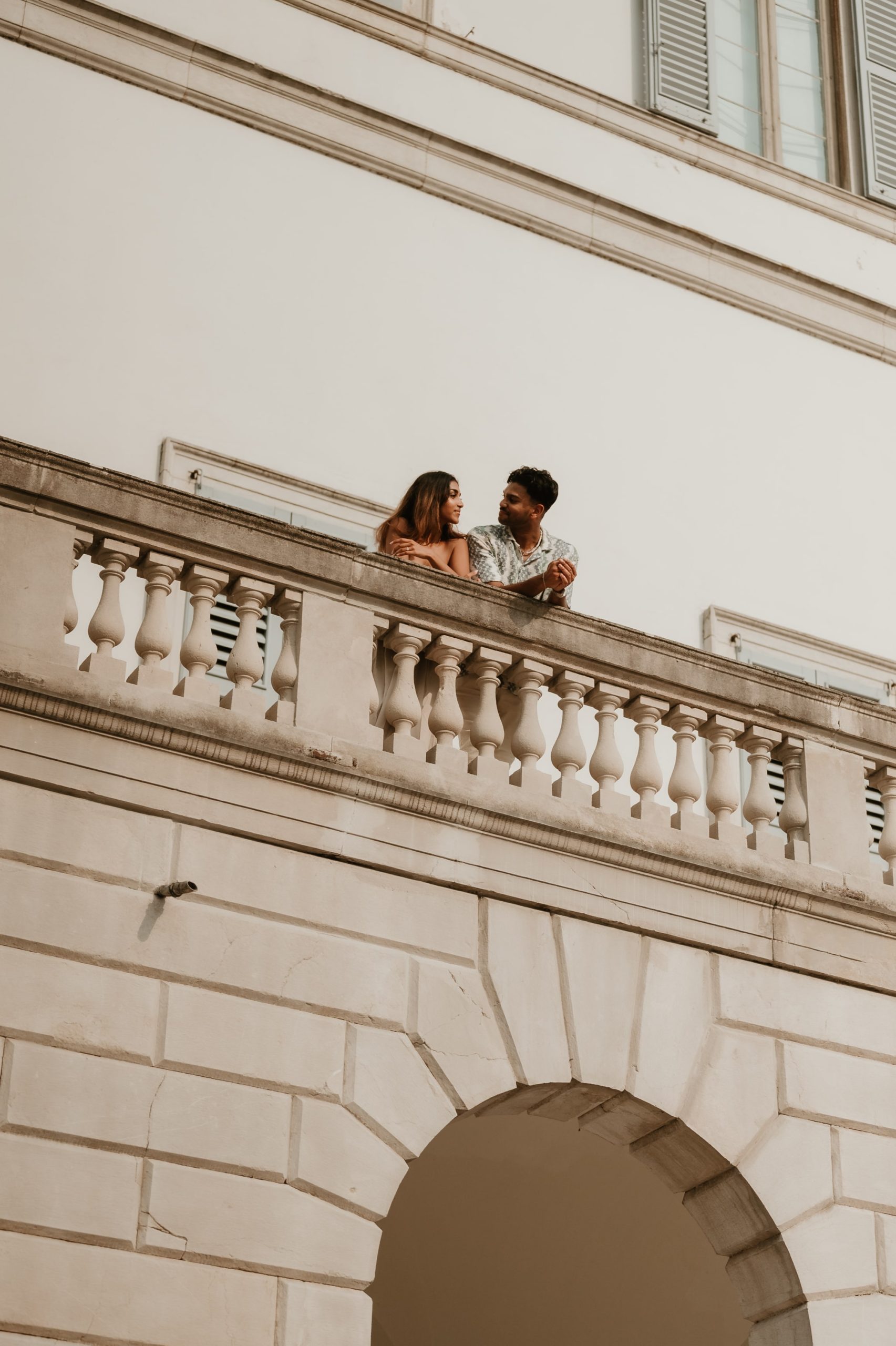 Lake como engagement photoshoot